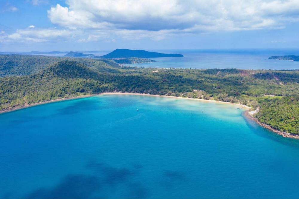 Panorama della spiaggia Lazy Beach dall'alto